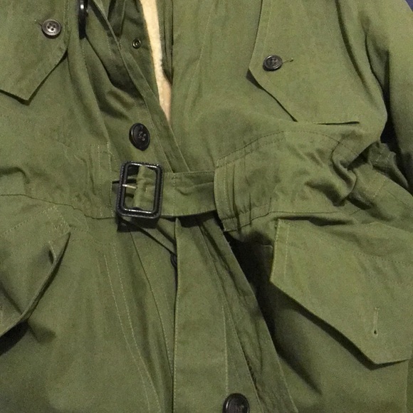 Burberry Oversized Military Parka - Picture 5 of 5